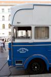 Sch�n lackierter B�hnen-LKW in M�nchen